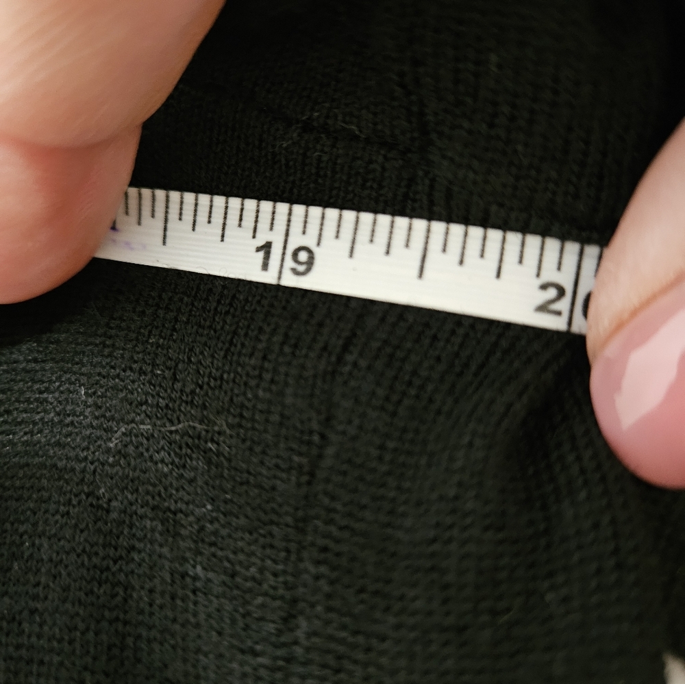 Light Merino Wool Cardigan - Picture 4 of 9